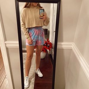 urban outfitters cropped sweatshirt